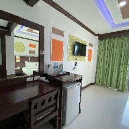 Azure Bangla Phuket Hotell Patong Eksteriør bilde