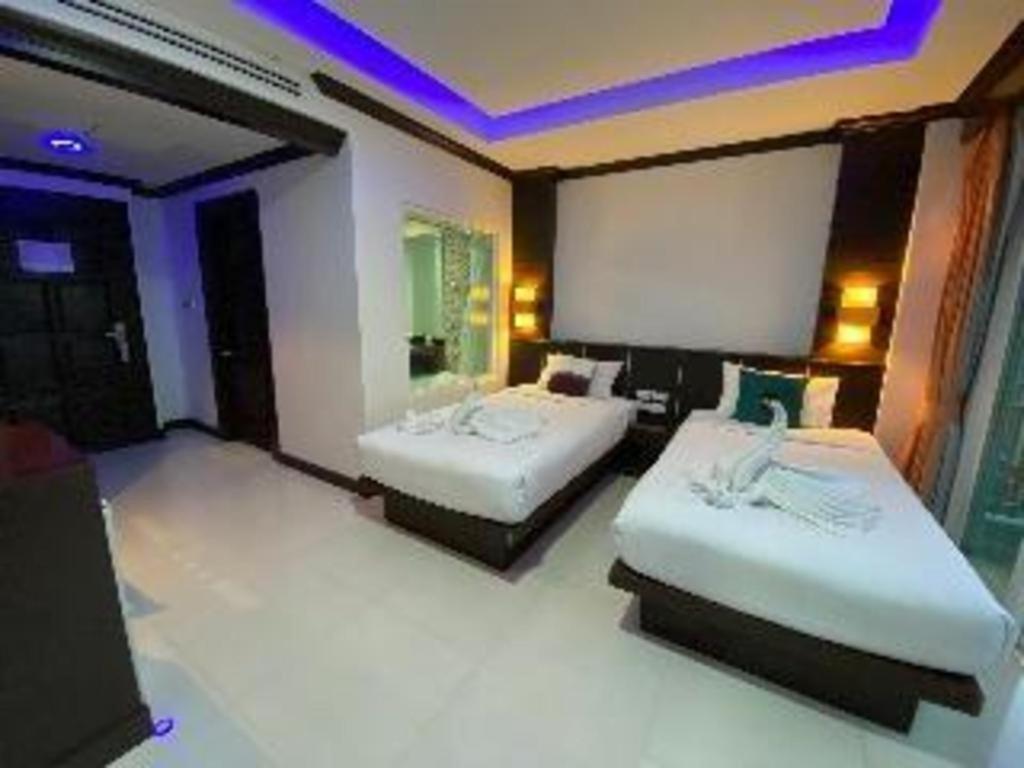 Azure Bangla Phuket Hotell Patong Eksteriør bilde
