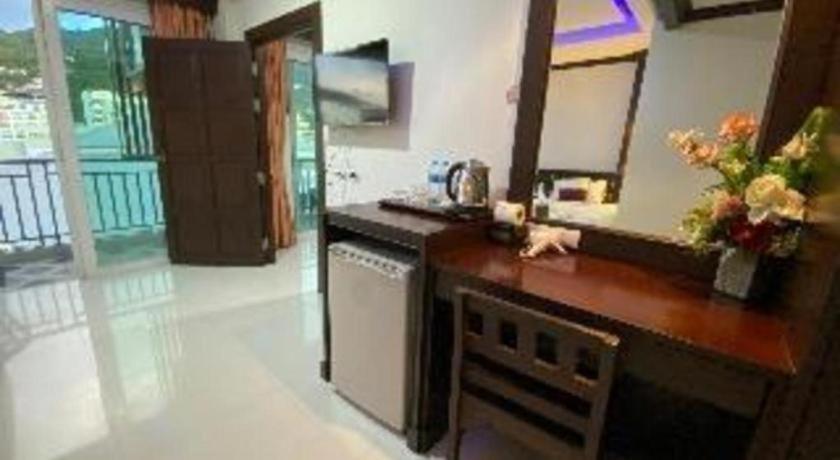 Azure Bangla Phuket Hotell Patong Eksteriør bilde