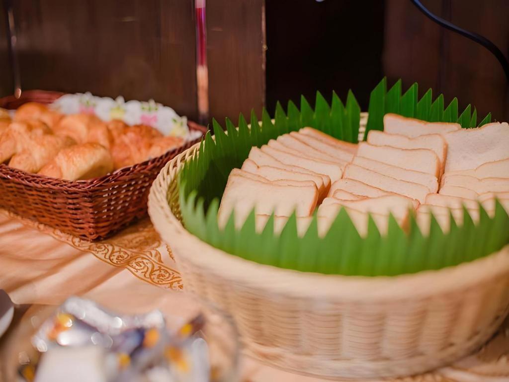 Azure Bangla Phuket Hotell Patong Eksteriør bilde
