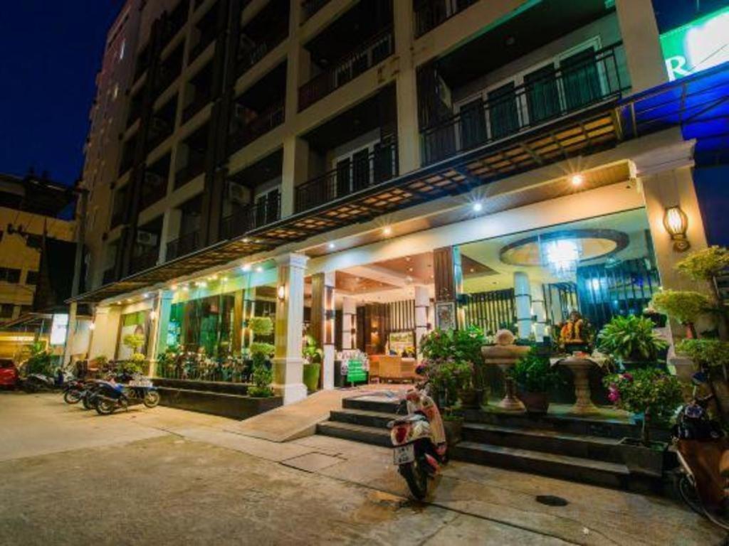 Azure Bangla Phuket Hotell Patong Eksteriør bilde
